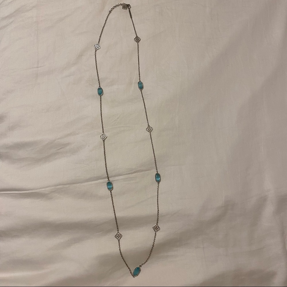 Kendra Scott necklace